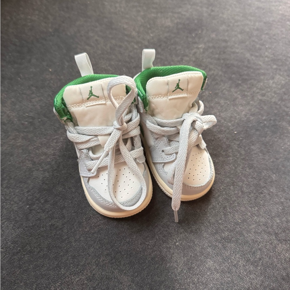 Toddler Air Jordan 1 Mid Sneakers – White/Green – Worn Once